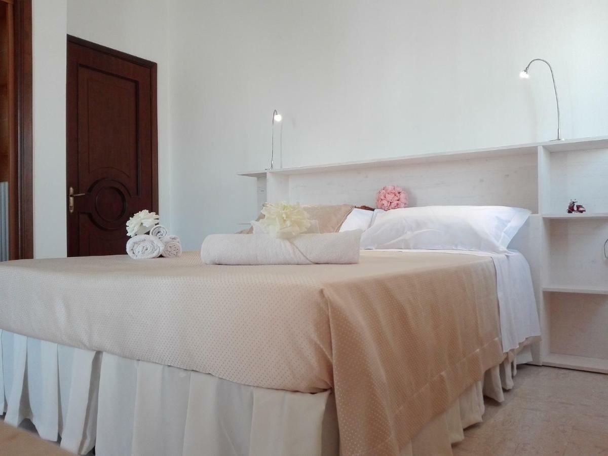 Bed And Breakfast Elettra Marconia Eksteriør billede